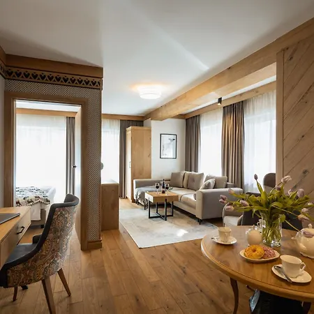 Lejlighedshotel Merynos 3*