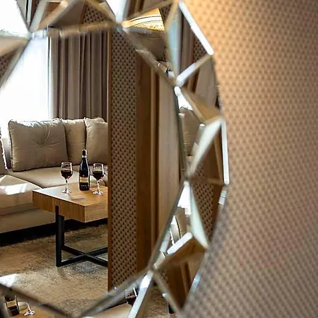 Lejlighedshotel Merynos 3*