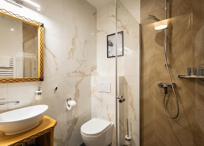 Merynos Aparthotel 3*