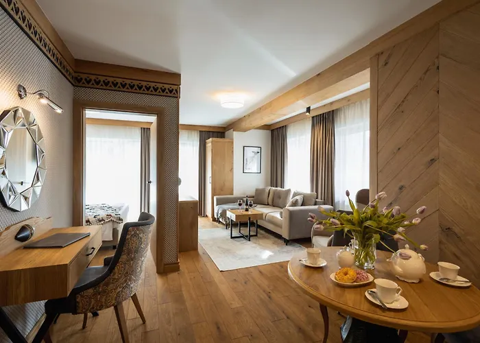 Aparthotel Merynos 3*